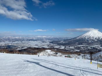 マウンテンリゾートの国際化に関する研究（マウンテンリゾート研究会）2022