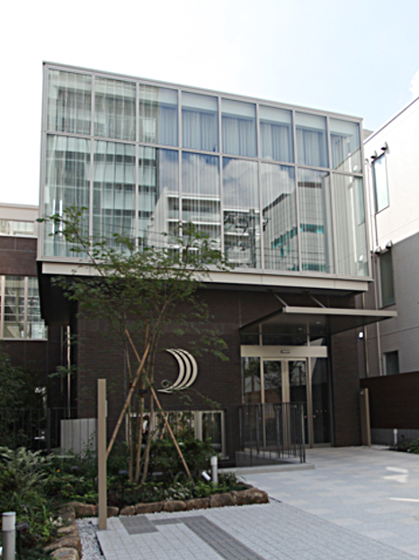 日本交通公社ビル正面